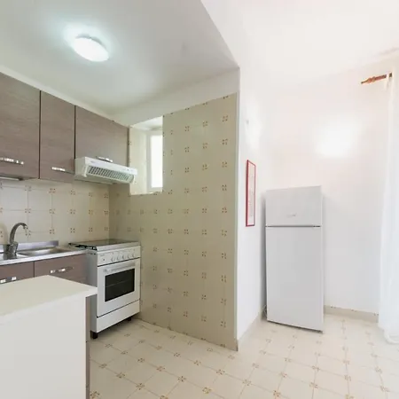 Appartement A Due Passi Dal Mare Gelso